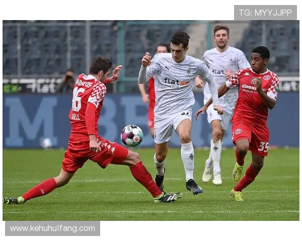 霍伊伦连场进球状态火热自比番茄酱形容进球势头一发不可收拾